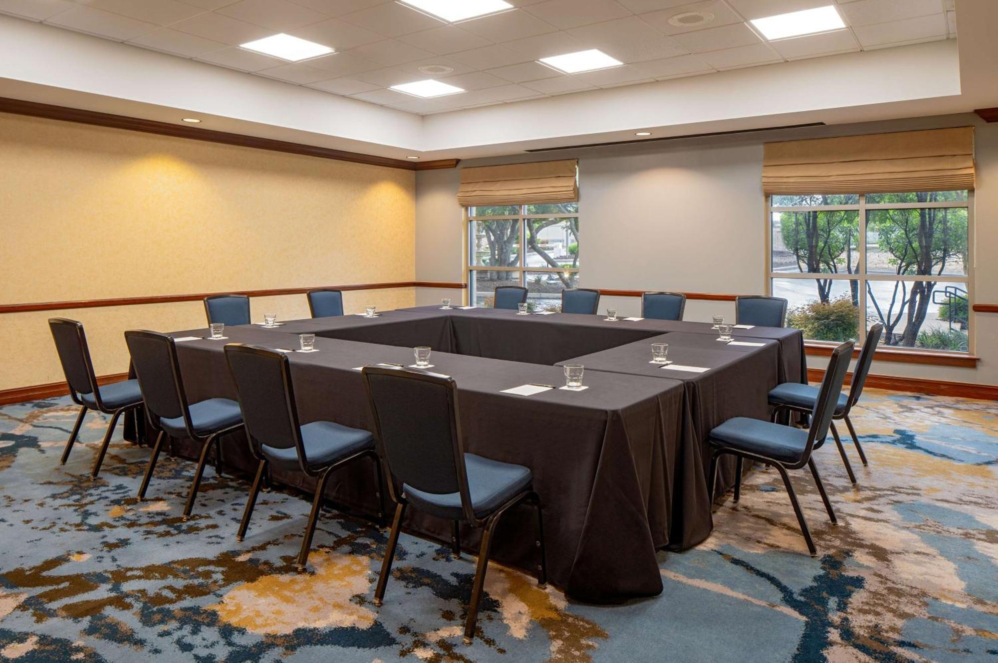 מלון Hilton San Antonio Hill Country מראה חיצוני תמונה